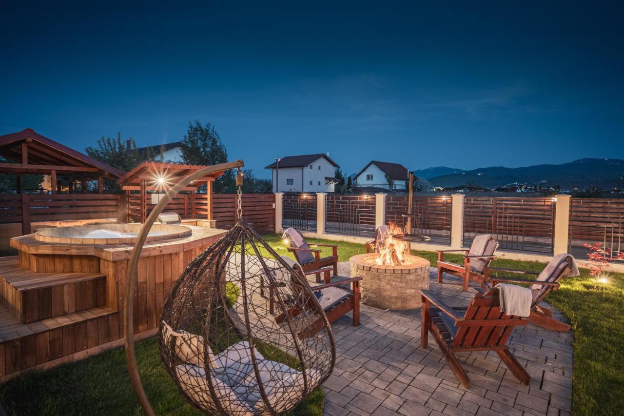 Roots Villa Redwood Brašov Exteriér fotografie