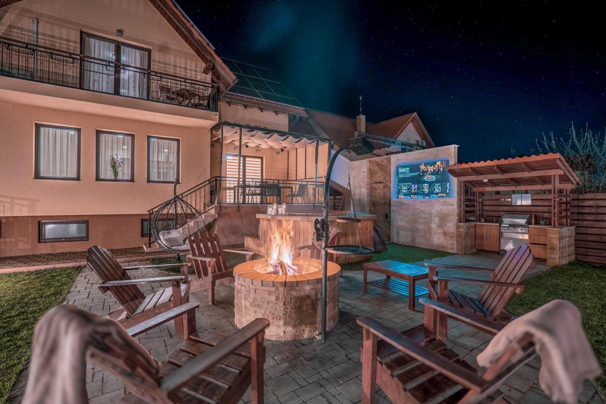 Roots Villa Redwood Brašov Exteriér fotografie